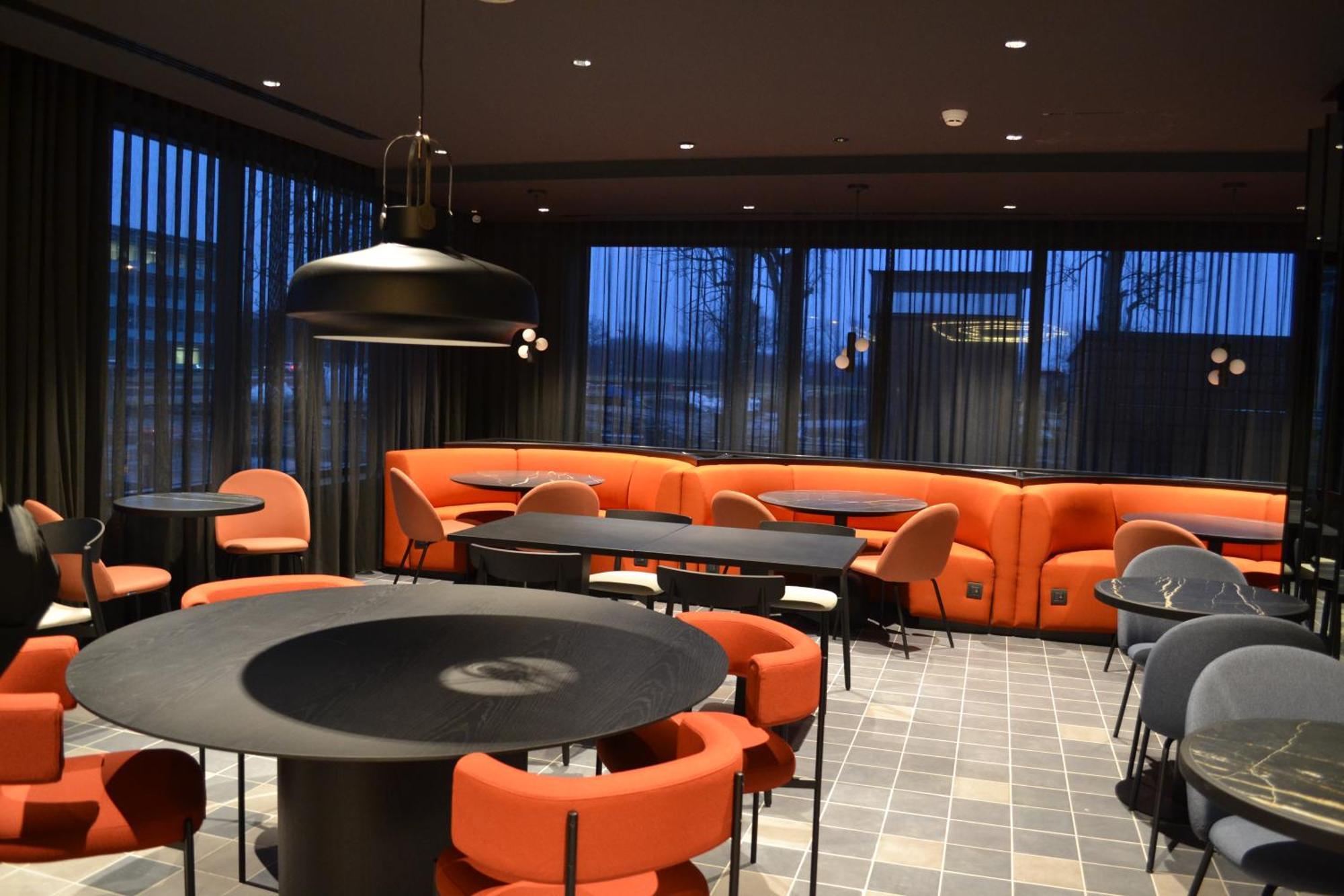 Hotel Tribe Milano Malpensa Vizzola Ticino Exterior foto
